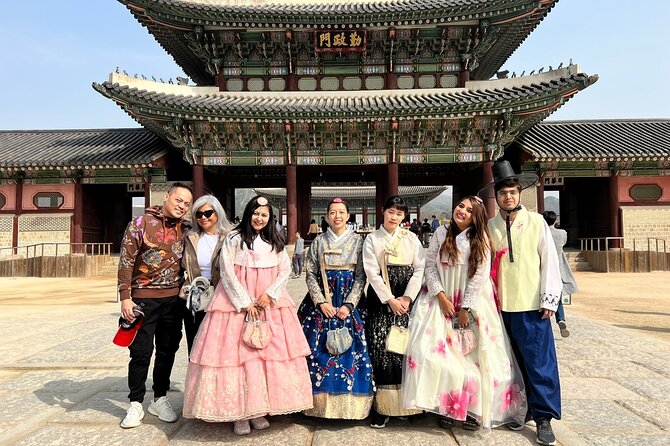 Seoul: City Highlights and Historical Experience No Shopping - The guide makes a major difference