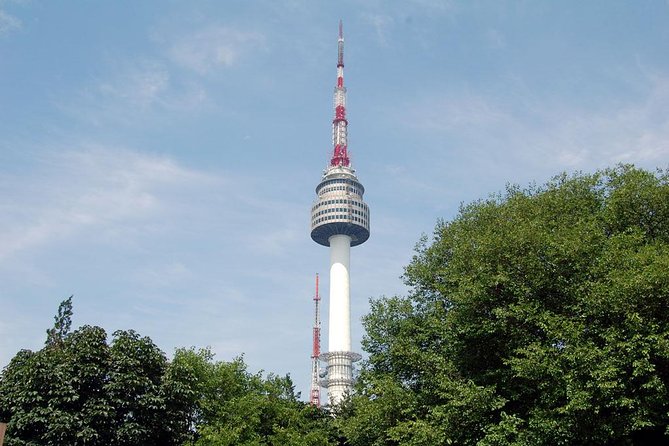 Seoul City Sightseeing Tour Including Gyeongbokgung Palace, N Seoul Tower, and Namsangol Hanok Village - Insadong lunch and one hour to wander