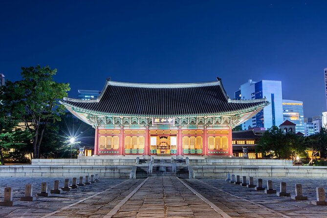 Seoul: Deoksugung Palace Night Tour - Jeonggwanheon and the end of the walk