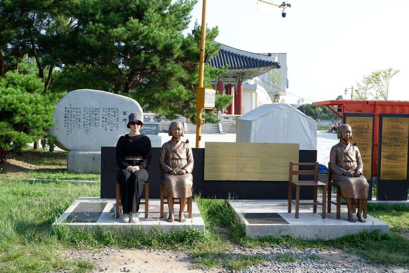 Seoul: DMZ Tour with Optional Suspension Bridge - Unification Village and locally made goods
