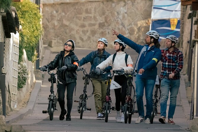Seoul E-bike Tour - Gyeongbokgung Palace and the changing of the guard