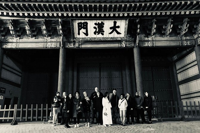Seoul: Evening Dark History, Folklore & Ghost Story Walking Tour - Pimatgol Alley and Seoul’s older street life
