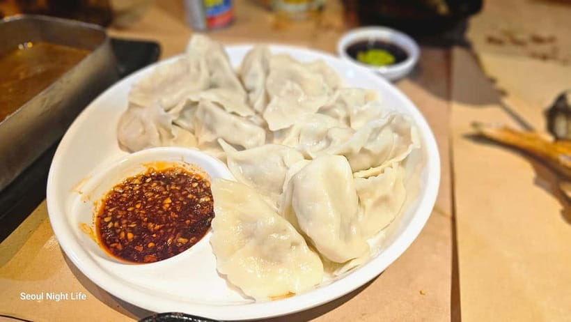 Seoul: Flavours of Seoul A Foodie’s Culinary Adventure - The first shared dishes: Korean food without guesswork