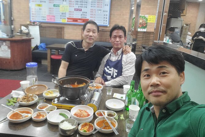 Seoul Food n Night view with Local Korean BBQ dinner Hongdae st. - What the private format really gives you