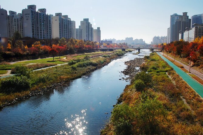 Seoul Gimpo Airport (GMP) Transfer to Seoul/Suwon/Seongnam/Yongin - Delays, extra fees, and cancellation rules
