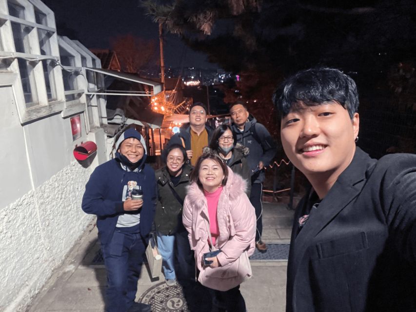 Seoul: Guided City Wall Sunset Hike with Korean Dinner - Dinner in a local restaurant