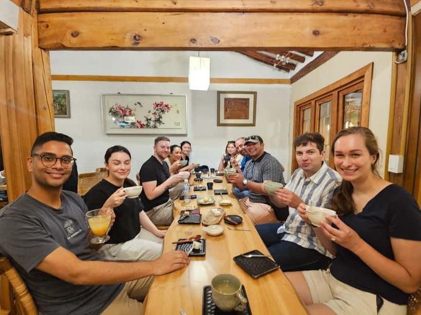 Seoul: Guided Food & Market Tour with 8+ Tastings - Starting at Jongno 5-ga Station