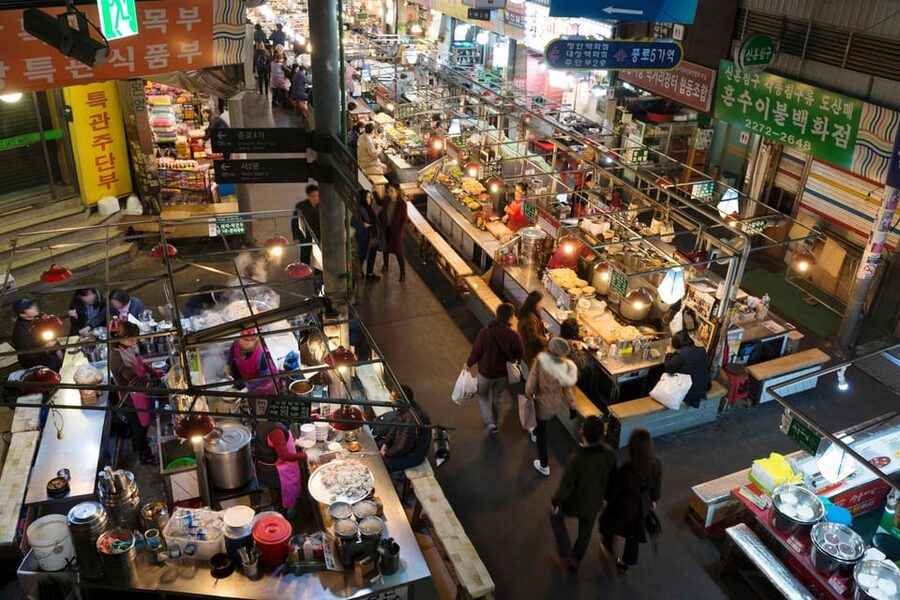 Seoul Gwangjang Market Foody Walking Tour - Euljiro’s old workshops and new drinking spots