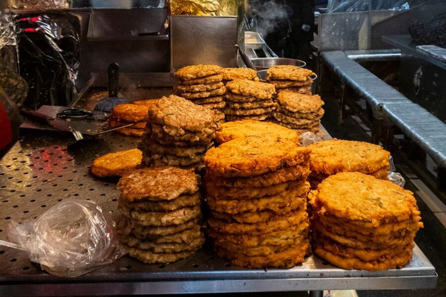 Seoul: Gwangjang Market Netflix Food Tour - The guides shape the experience