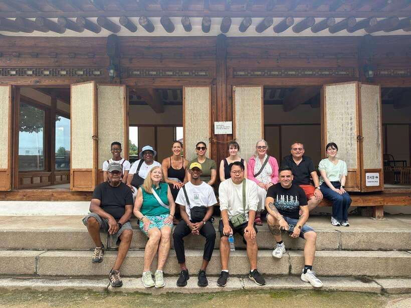 Seoul: Gyeongbok Palace, N Tower, & Local Market City Tour - Key points to know before booking