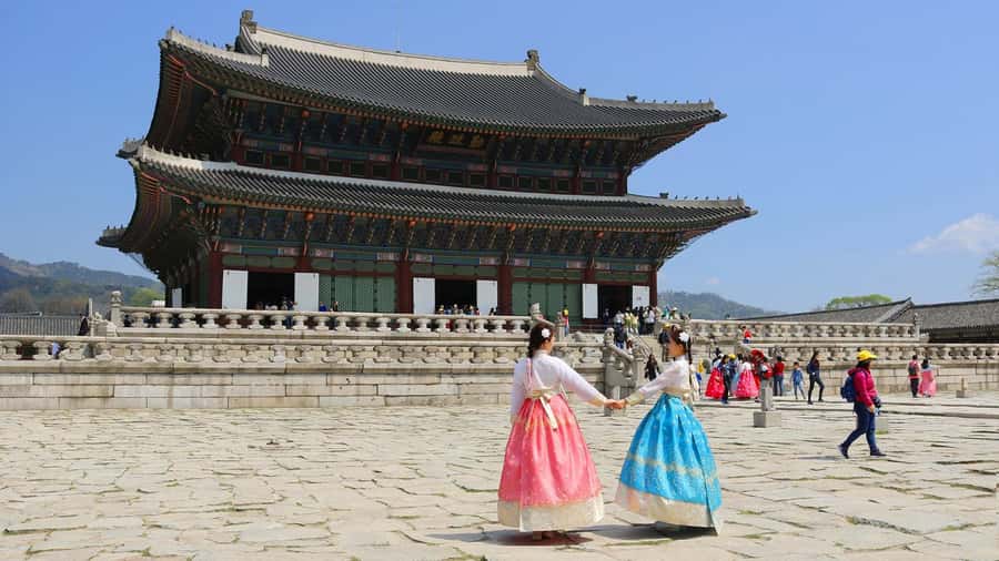 Seoul: Gyeongbokgung / Hanok Village / N Seoul Tower - Is $201 per person good value?