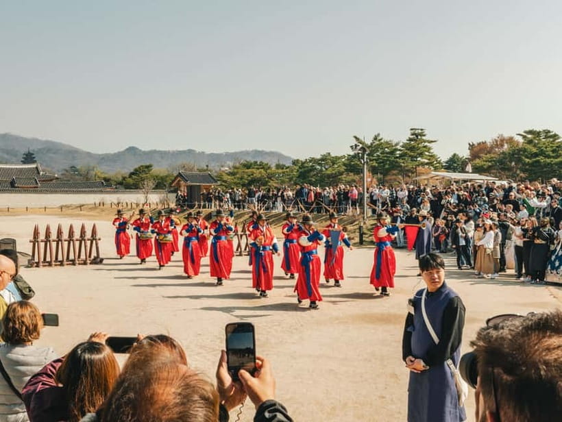 Seoul Half-Day City Highlight, Palace Tour with Hanbok - Is $49 good value?