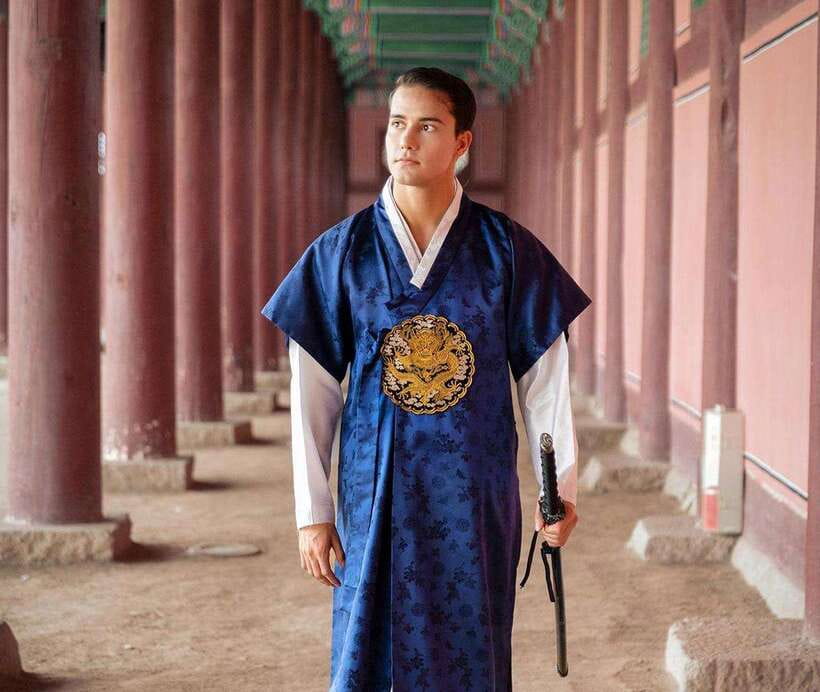 Seoul: Hanbok Rental with Gyeongbokgung Palace Entry - The real value of a $6 rental