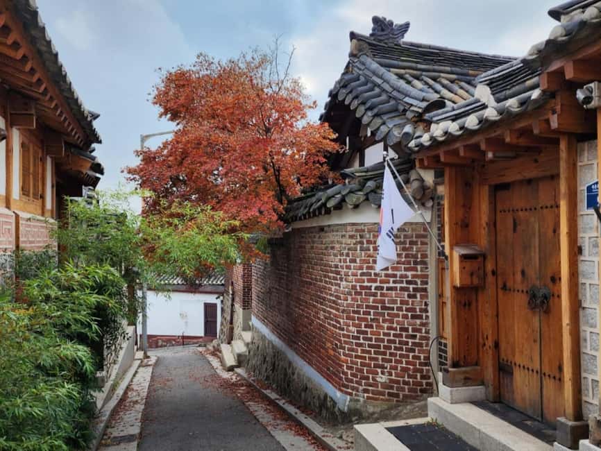 Seoul: Highlights of Seoul Half-Day Tour - The guides make the short schedule work
