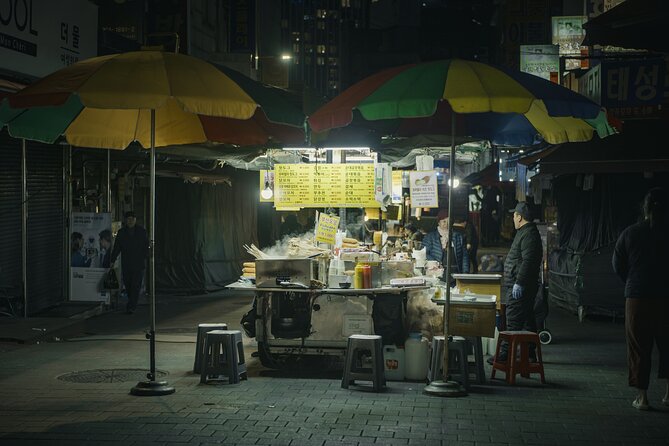 Seoul History Tour: Dark Past & Market Street Flavors - Namdaemun Market ends the tour with comfort food