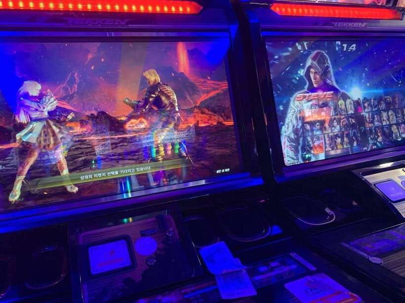 Seoul: Hongdae, Animation&Game, Theme Cafe Walking Tour - Zzang Games and the hands-on part of the afternoon