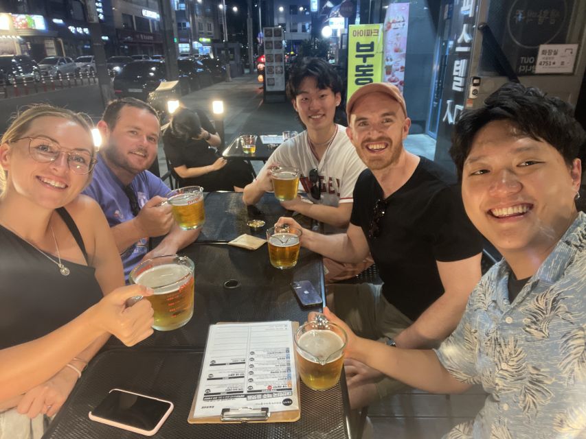 Seoul: Jamsil Baseball Stadium Game Ticket with Dinner& Beer - Who will enjoy this experience most