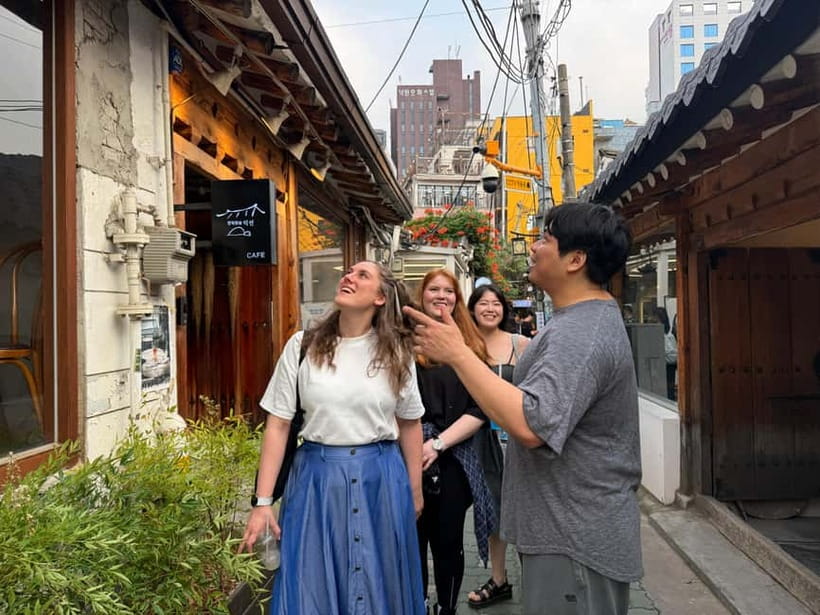 Seoul: Jongno 3-Ga and Ikseon-Dong Tour with Street Food - Why this Jongno evening works