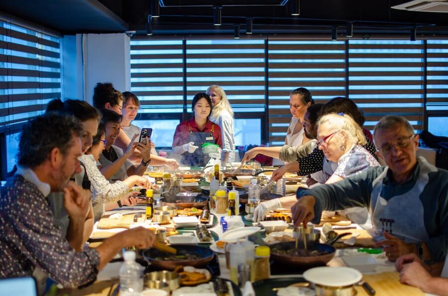 Seoul: Korean Cooking at Seoul Cooking Club! - A Korean feast, not just a single recipe