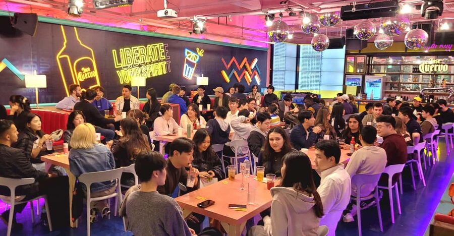 Seoul: Korean & English Language Exchange Global Party - Should you book the YNA Global Party?