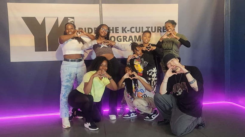 Seoul: Kpop Dance Class Including Video Shooting & Editing - Learning a current K-pop routine in 90 minutes