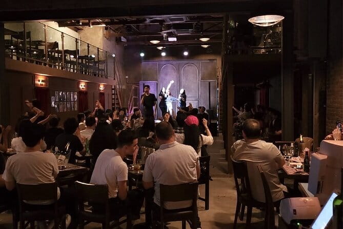 Seoul: LGBTQ+ Pub Crawl and Drag Show with Local Drag Queen - Timing, transport, and what to bring