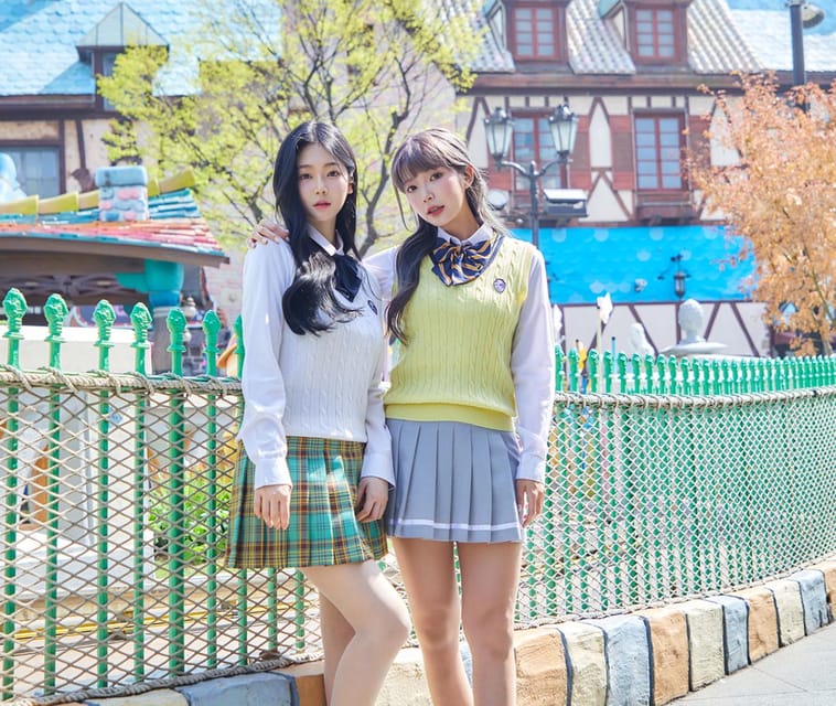 Seoul: Lotte World 1 Day Pass & Korean School Uniform Rental - Who should book this Lotte World package
