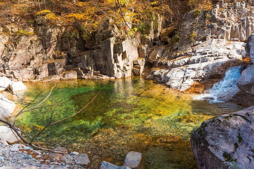Seoul: Mt. Seoraksan National Park Autumn Foliage Day Tour - Weather is part of the Seoraksan experience