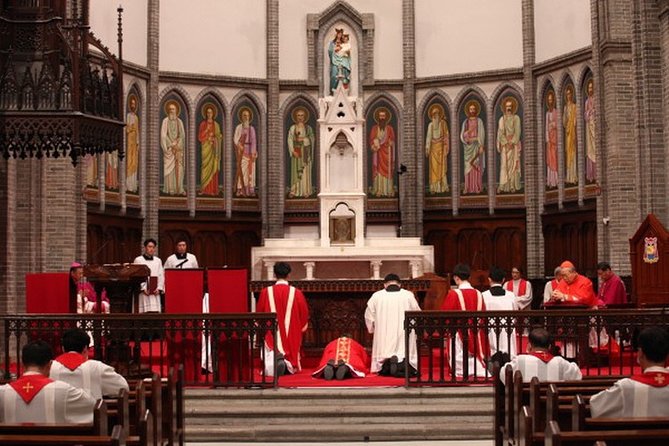 Seoul Myeongdong Catholic Church Historic Private Walking Tour - Key points at a glance