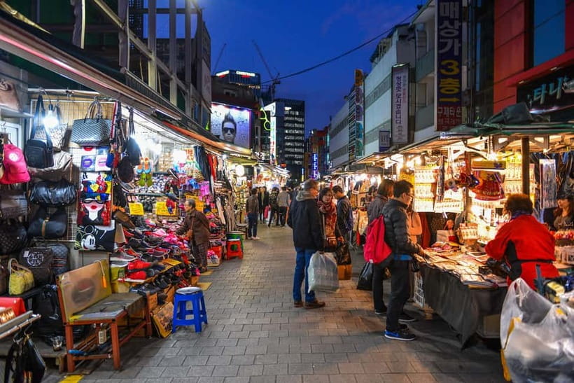 Seoul: Namdaemun Market Food Tour - Accessory Alley, crafts, and the market beyond food
