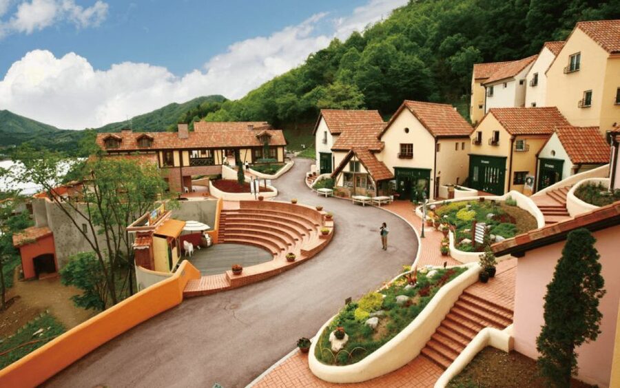 Seoul: Nami, Petite France, Italian Village, Railbike Option - Leaving Seoul for Gangwon Province