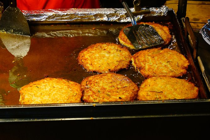 Seoul Night "Private Tour"(Korean BBQ, N-Tower, Seoul Fortress, Local Market) - Bugak Palgakjeong and Seoul from the north