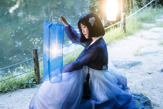 Seoul Premium Hanbok Rental at Arihanbok Photoshoot Included - Weather and the firm cancellation rule