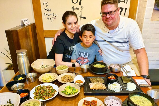 Seoul Private Food Tours with a Local Foodie: 100% Personalized - Markets, food districts, and a route that can change