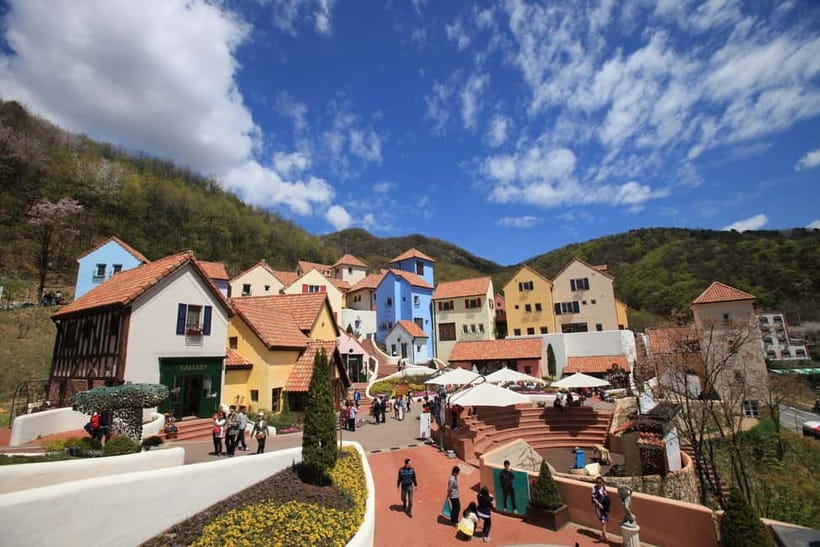 Seoul: Private Tour to Nami Island, Garden, Petite France - Petite France and the Little Prince setting