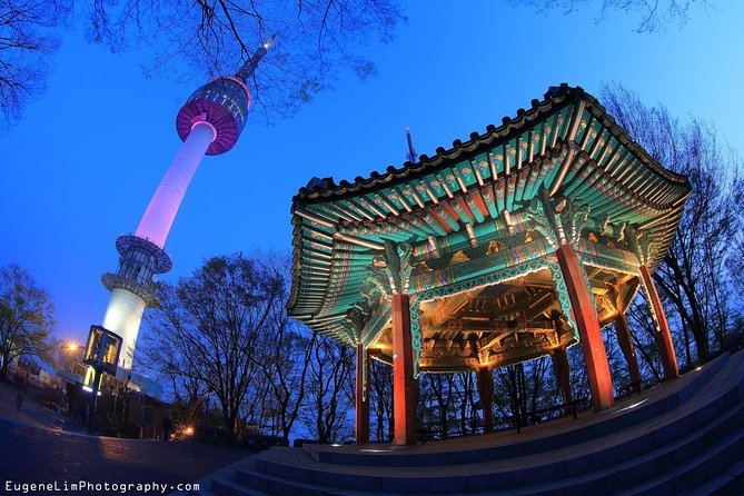Seoul: Private Walking Tour with a Local - What your meeting and first walk are like