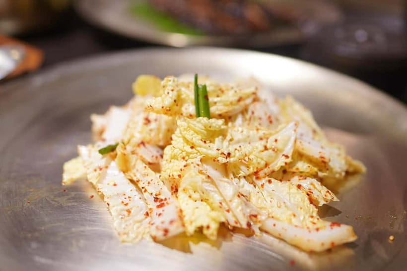 Seoul: Royal Seoul Cooking Class in a 100-Year-Old Hanok - What you cook: LA galbi and fresh kimchi