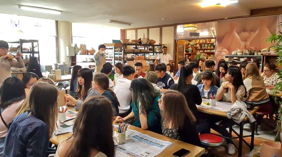 Seoul: Royal Tomb of King Sejong & Icheon Ceramic (EG Tour) - Painting a mug at Icheon Ceramic Art Village