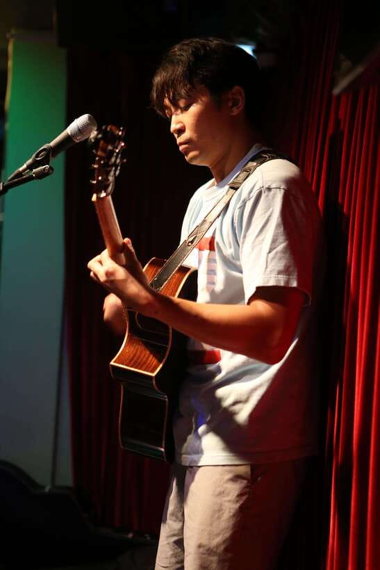 Seoul’s Stars: Open Mic with Local & International Talent - Timing, access, and what to bring
