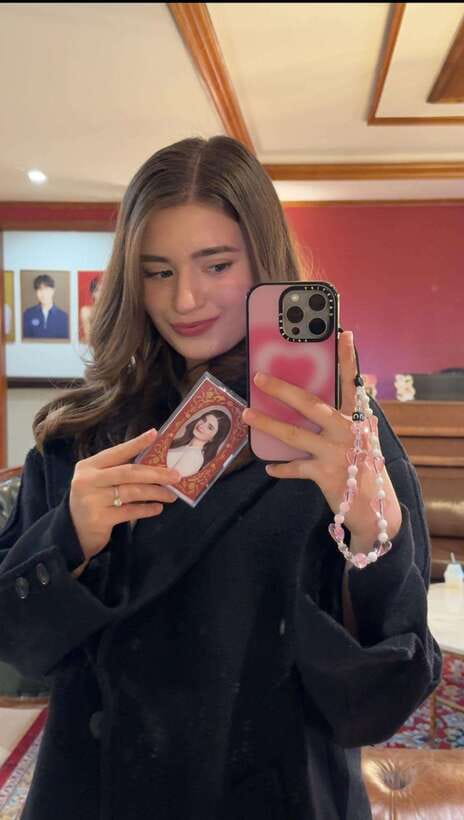 Seoul: Sihyunhada Photo, Personal Color, Makeup&Hair TOUR - Personal color analysis for makeup and clothing choices