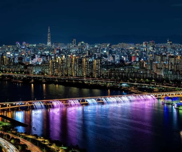 Seoul: Small Group Picnic & Night Bike Ride at Han River - The first 30-minute electric-bike ride