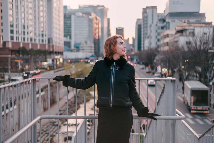 Seoul: Street Photoshoot and Hidden Gem History Walking Tour - Why this Jongno walk works so well