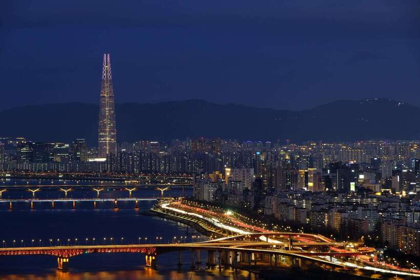 Seoul Sunrise & Sunset Hike + Temple & K-Food Adventure - Why Achasan works so well for a short Seoul outing