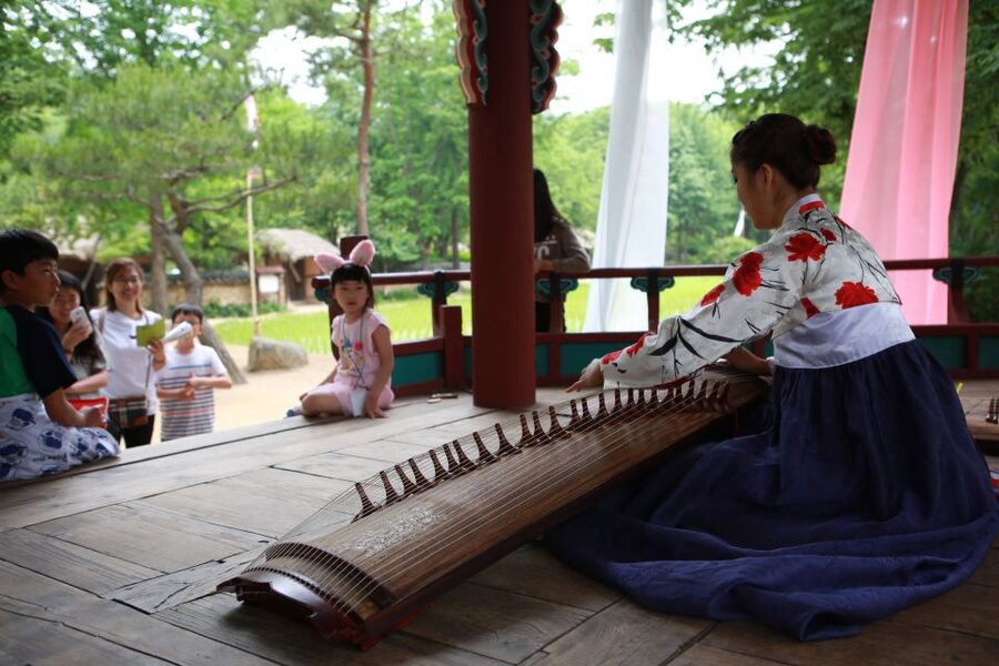 Seoul: Suwon Hwaseong Fortress & Korean Folk Village Tour - Is $74 a fair price?