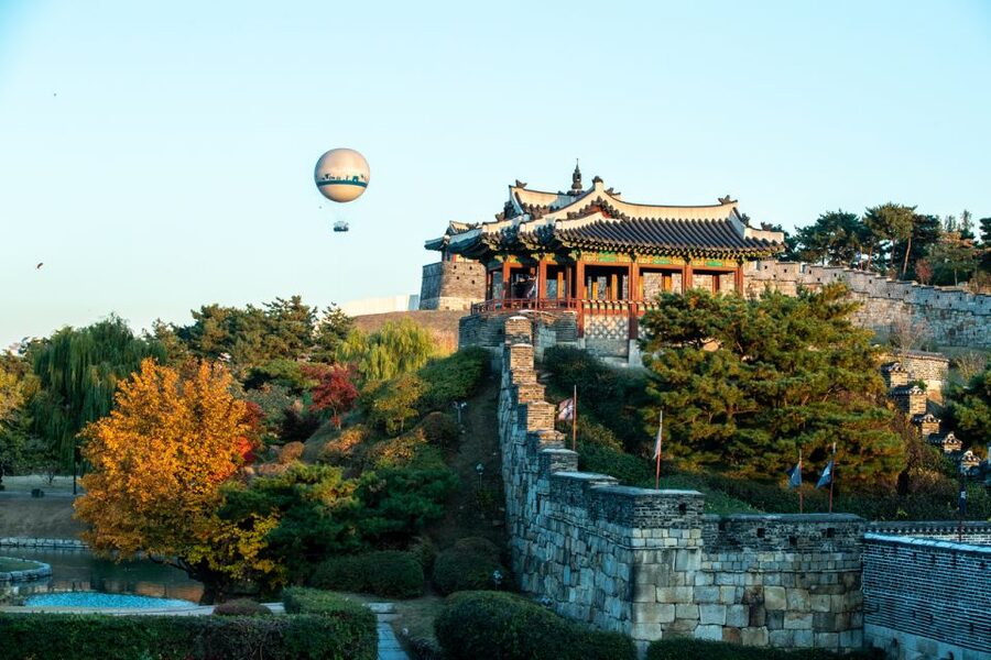 Seoul: Suwon Hwaseong Fortress & Korean Folk Village Tour - Who should book this Seoul day trip?
