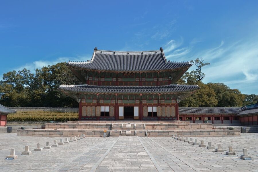 Seoul: UNESCO Sites tour: Palace, Shrine & Bukchon Village - Who should book this Seoul heritage tour?