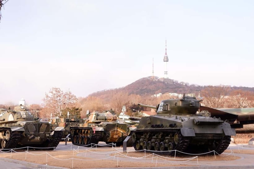 Seoul: War Memorial, Jogyesa Temple & Tapgol Park Tour - Tapgol Park and the March 1 movement