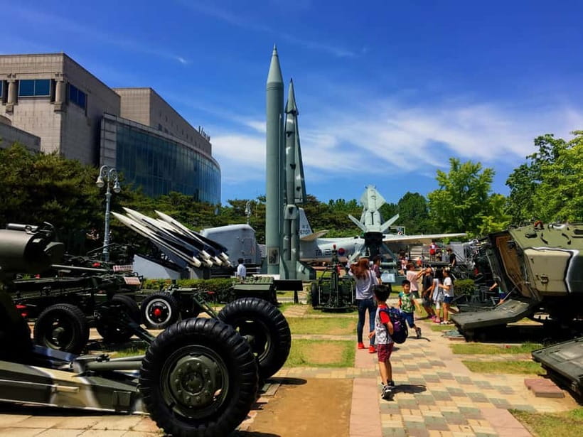 Seoul: War Memorial, Jogyesa Temple & Tapgol Park Tour - The War Memorial of Korea: start with the hard questions
