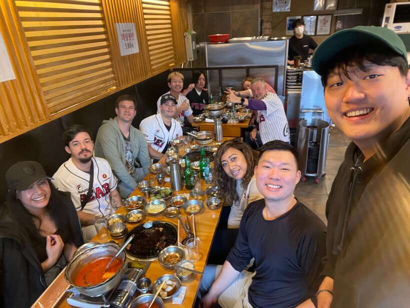 Seoul: Watching Sports Match & Local Food Experience - Joining the Korean cheering section