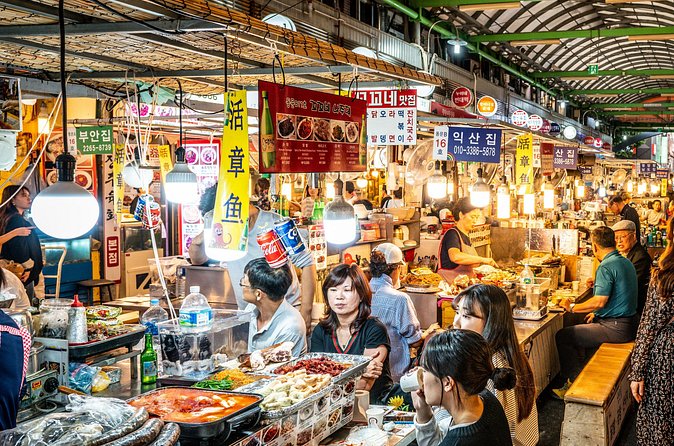 Small Group (7pax) Seoul Tour with Pickup/Dropoff (No Shopping) - N Seoul Tower and the price of the view